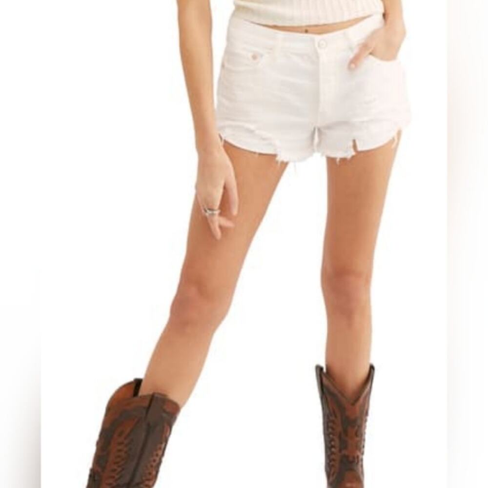 Free People Loving Good Vibrations Cutoff Shorts Size 30
